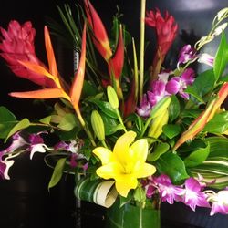 Mieko's Marketplace Flowers