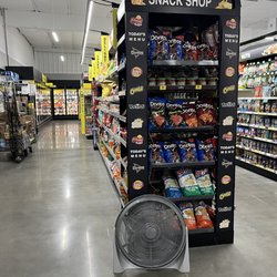 Dollar General - Interior