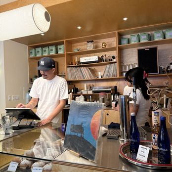 Park at Kims - vibe - Coffee & Tea Near Me - New York, New York