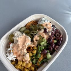 Build-A-Pita & Pizza Restaurant - Tempe - Chicken Shawarma Bowl