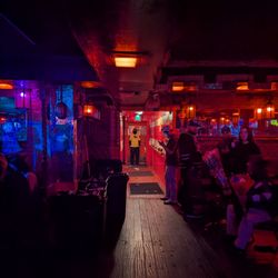 La Cita - Indoor seating and walkway to the outdoor patio