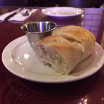 Auntie Pasto's - Warm, fresh bread roll with olive oil. Yummy!! - Italian Near Me - Honolulu, Hawaii
