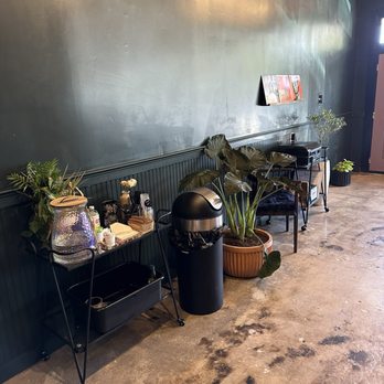 B-side Coffee - Coffee & Tea Near Me - Dallas, Texas B-side Coffee - Coffee & Tea Near Me - Dallas, Texas
