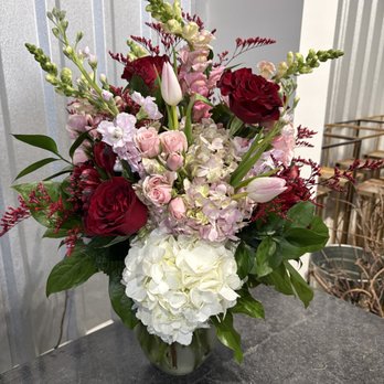 Petals A Florist - Florists Near Me - Atlanta, Georgia Petals A Florist - Florists Near Me - Atlanta, Georgia