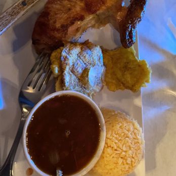 Pio Pio - 1/4 white, rice, bean and tostones - Colombian Near Me - Charlotte, North Carolina