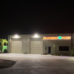 Florida Tree & Ground Maintenance - We light up at night