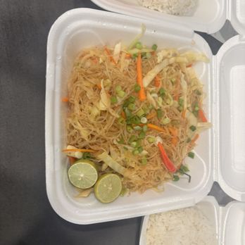Salo Salo Filipino Express - Filipino Near Me - Morrow, Georgia Salo Salo Filipino Express - Filipino Near Me - Morrow, Georgia