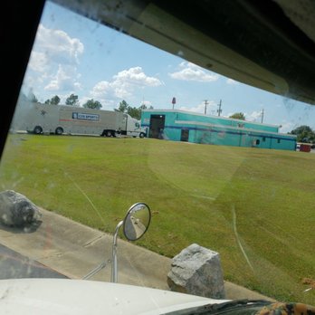 Blue Beacon Truck Washes - Waiting in line - Car Wash Near Me - Cottondale, Alabama Blue Beacon Truck Washes - Waiting in line - Car Wash Near Me - Cottondale, Alabama