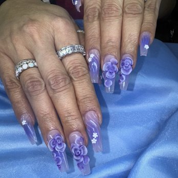 Blue Diamond Nails Spa - Gorgeous flowers - Nail Salons Near Me - Enterprise, Nevada