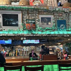 Flanigan's - Surfside - Inside bar and decor, love the dive bar vibe
