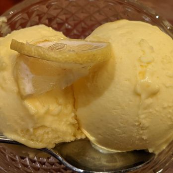 Scaddabush - Lemon sorbetto - Italian Near Me - Mississauga, Ontario