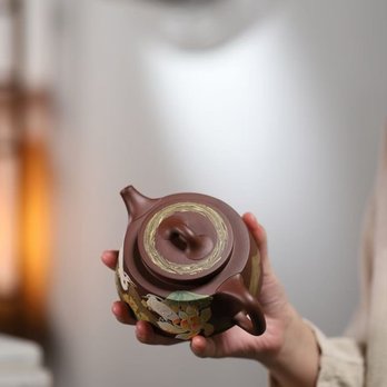 Lucky Leaf Tea House - Yixing handmade teapot - Coffee & Tea Near Me - Salem, Oregon Lucky Leaf Tea House - Yixing handmade teapot - Coffee & Tea Near Me - Salem, Oregon