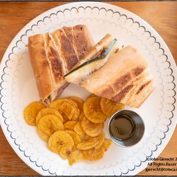 Mi Luna Cuban Cafe - Classic Cuban Sandwich - Cuban Near Me - Olympia, Washington Mi Luna Cuban Cafe - Classic Cuban Sandwich - Cuban Near Me - Olympia, Washington