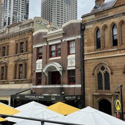 Sydney Explorer Hop On Hop Off Bus - The Rocks