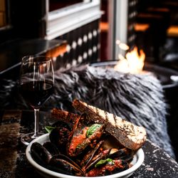 The Bridge Hotel - Port Arlington Mussels