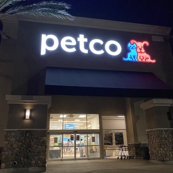 Petco - Pet Training Near Me - Fontana, California