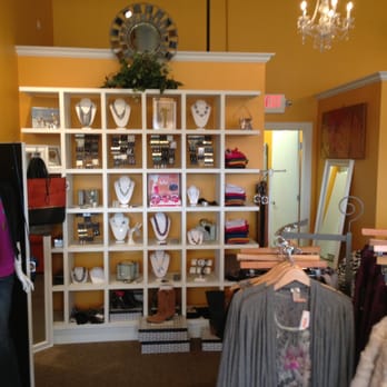 Jeans & A Cute Top Shop - Women's Clothing Near Me - St. Charles, Illinois Jeans & A Cute Top Shop - Women's Clothing Near Me - St. Charles, Illinois