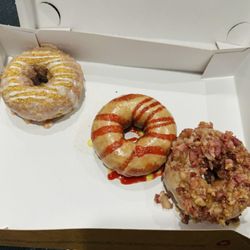 Duck Donuts - Strawberry Shortcake, Sunrise, Maple Bacon