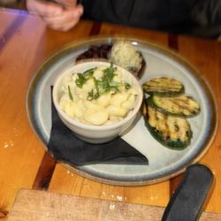 Dry Gulch Steakhouse - Mac and cheese