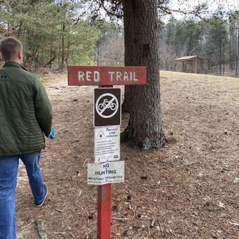 Calvert Cliffs State Park - Sign for red trail. Only 1.8 miles one way - Parks Near Me