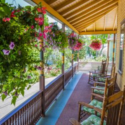 Pine Cottage Bed & Breakfast