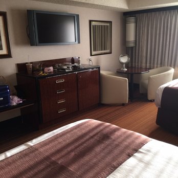 Rainbow Hotel & Casino - Hotels Near Me - West Wendover, Nevada Rainbow Hotel & Casino - Hotels Near Me - West Wendover, Nevada