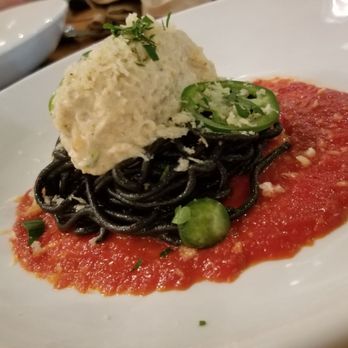 Fete - Crab Pasta! - New American Near Me - Honolulu, Hawaii