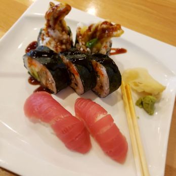 Sushi Tokoro - Spider Roll and Tekka Maki, from All You Can Eat Lunch Special - Japanese Near Me - Chicago, Illinois Sushi Tokoro - Spider Roll and Tekka Maki, from All You Can Eat Lunch Special - Japanese Near Me - Chicago, Illinois
