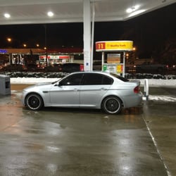 Montrose and Cicero Shell
