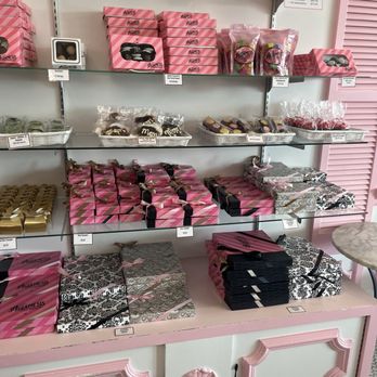 Aglamesis Brothers - Chocolatiers & Shops Near Me - Cincinnati, Ohio