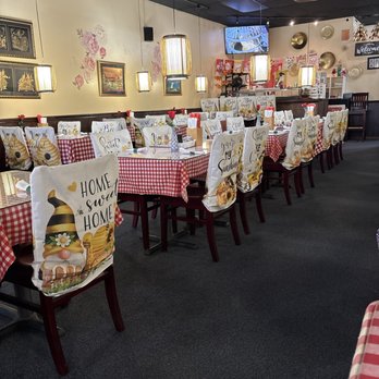 Thai Gardens - Charming inside! - Thai Near Me - Fort Myers, Florida Thai Gardens - Charming inside! - Thai Near Me - Fort Myers, Florida
