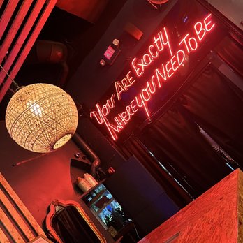 RedBar Brickell - Inside - Lounges Near Me - Miami, Florida