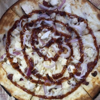 MOD Pizza - Gluten friendly crust, dairy free cheese, garlic rub, bacon crumbles, bbq sauce swirl - Pizza Near Me - Long Beach, California