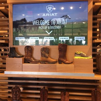 Ariat - Boots - Women's Clothing Near Me - Fresno, California