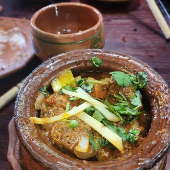 Clay Handi - Berk Tikka masala - Halal Near Me - Buffalo, New York