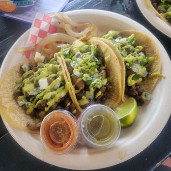 Santacos - Steak tacos - Food Trucks Near Me
