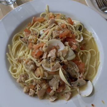Trattoria Cattaneo - Italian Near Me - Santa Rosa, California