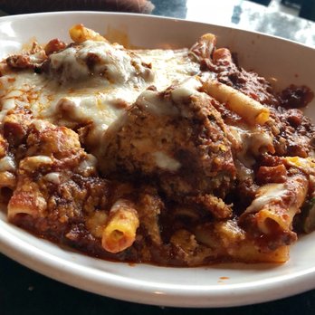 Alessa - Baked ziti with meatballs - Italian Near Me - Laguna Beach, California Alessa - Baked ziti with meatballs - Italian Near Me - Laguna Beach, California