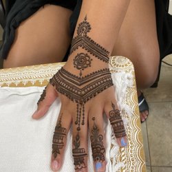 Hinal's Beauty Studio - My daughters' hand