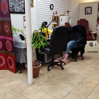 Chris Capri Salon - Hair Salons Near Me - Medford, Massachusetts