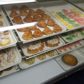 Balistreri's Pastries Plus - Pastry dutchie on the left hand side - Bakeries Near Me - Buffalo, New York Balistreri's Pastries Plus - Pastry dutchie on the left hand side - Bakeries Near Me - Buffalo, New York