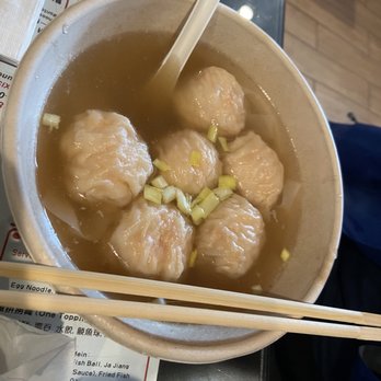 Maxi’s Noodle - Wonton: 1-Topping in Soup (NO NOODLE) - Cantonese Near Me - Flushing, New York Maxi’s Noodle - Wonton: 1-Topping in Soup (NO NOODLE) - Cantonese Near Me - Flushing, New York