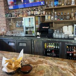 Que Pasa Mexican Cafe - Bar top