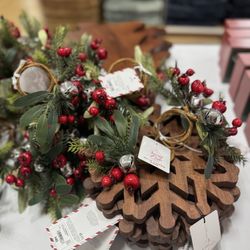 JCPenney - Holiday decors