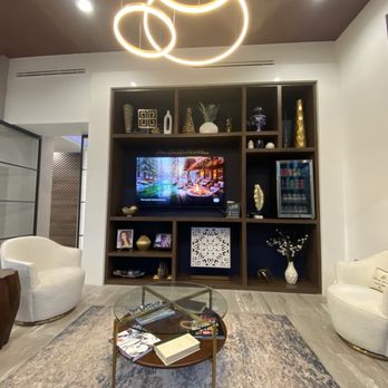 River Oaks Dental Arts - Waiting area - Cosmetic Dentists Near Me - Houston, Texas