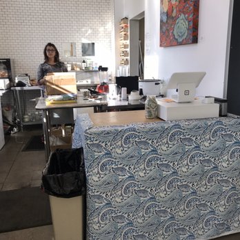 Peace Love Juice - Inside - Juice Bars & Smoothies Near Me - New Albany, Ohio