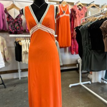 Col'lab boutique - Accessories Near Me - Olathe, Kansas