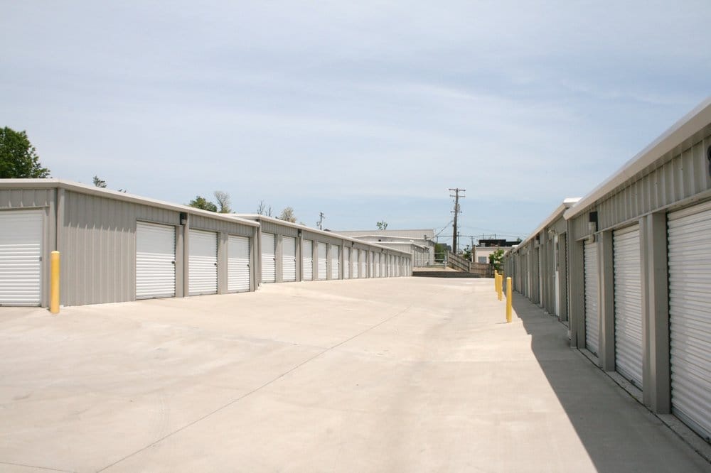 SPACE CENTER STORAGE 150 Richmond Plz, Lexington, Kentucky Self