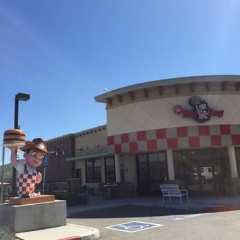 Bob's Big Boy - bob is wearing a cowboy hat! come on how cute is that? - American Near Me - Norco, California