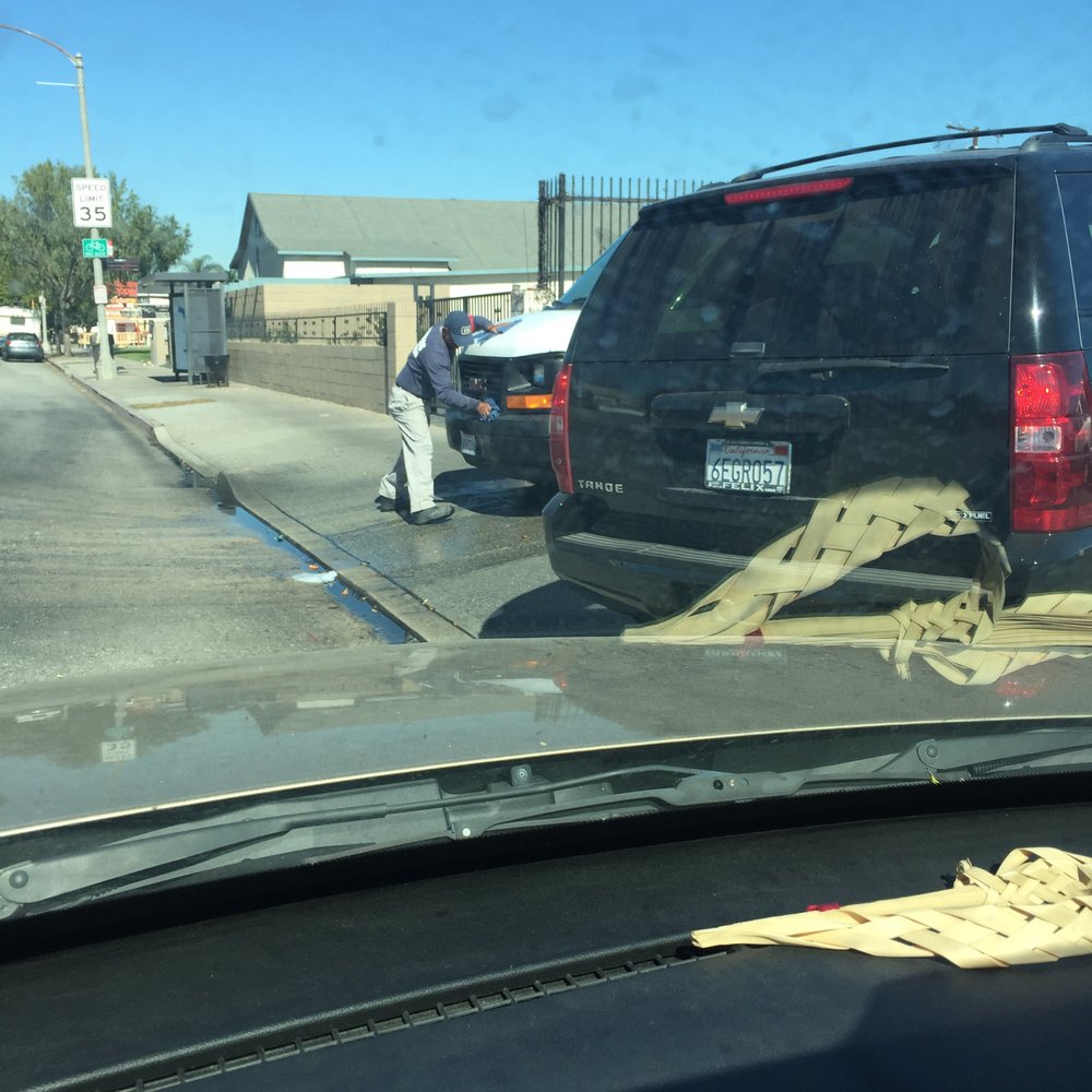 Tommy's Express Carwash - Hand dry - Car Wash Near Me - Long Beach, California